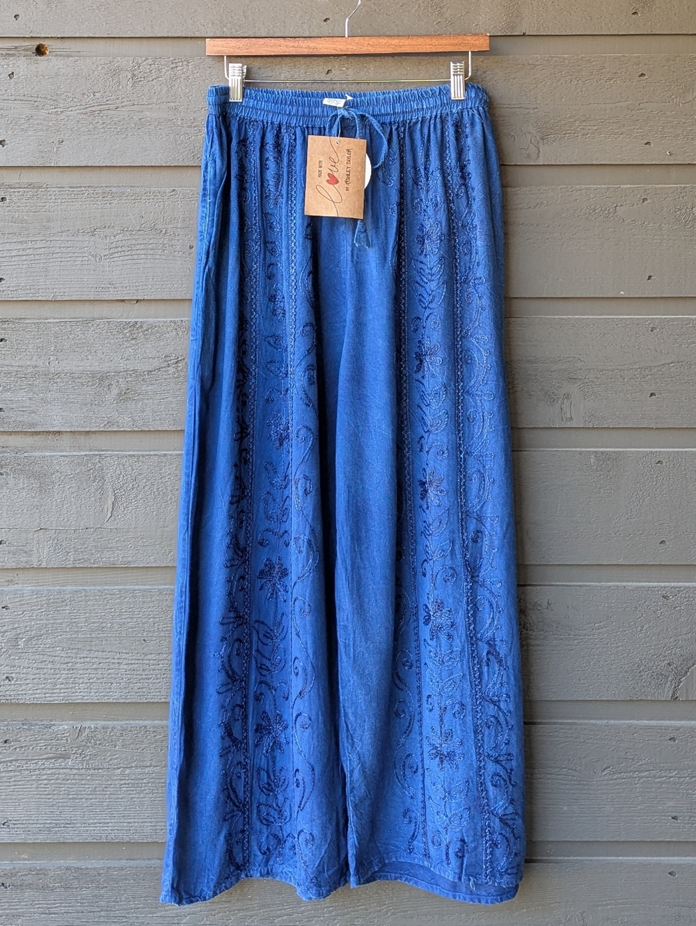 Nwt Ashley Taylor Dark Blue Boho Embroidered Wideleg Crop Pant One Size Pockets!